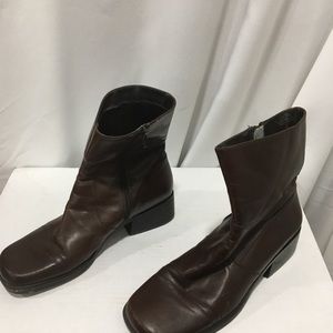 Brown Boot 9